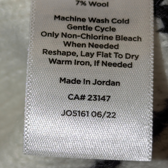 Talbots Black and White Crew Neck Sweater with Geometric Pattern - Picture 7 of 8